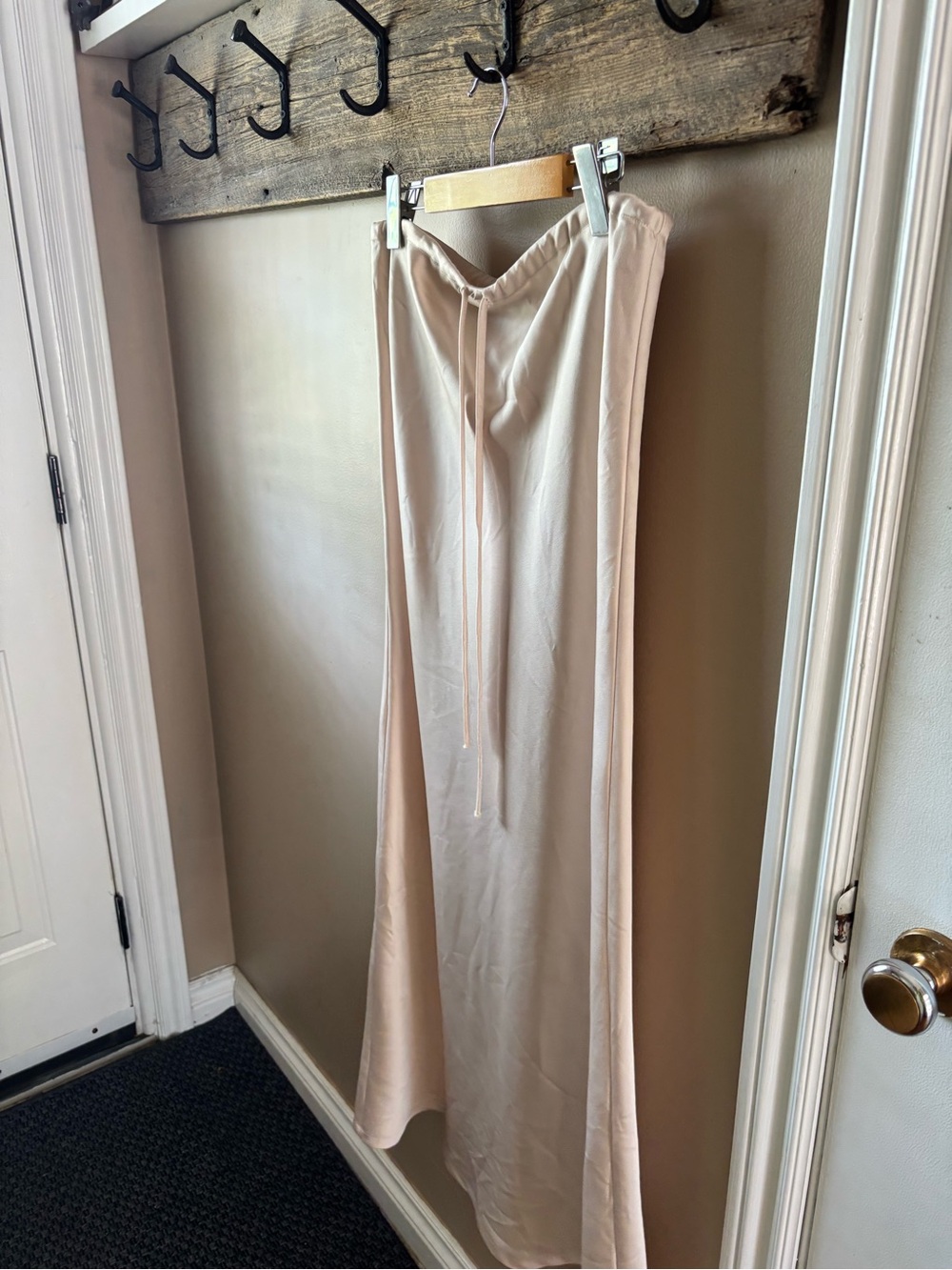 Women's Cream Satin Drawstring Maxi Skirt